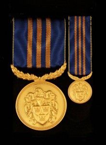 Svenska Heraldiska Föreningens medalj